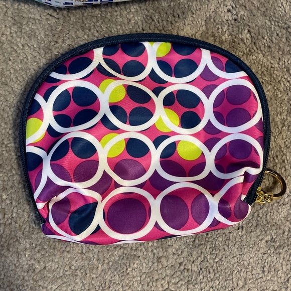 5 for $20: Target cosmetic bags - Picture 4 of 16